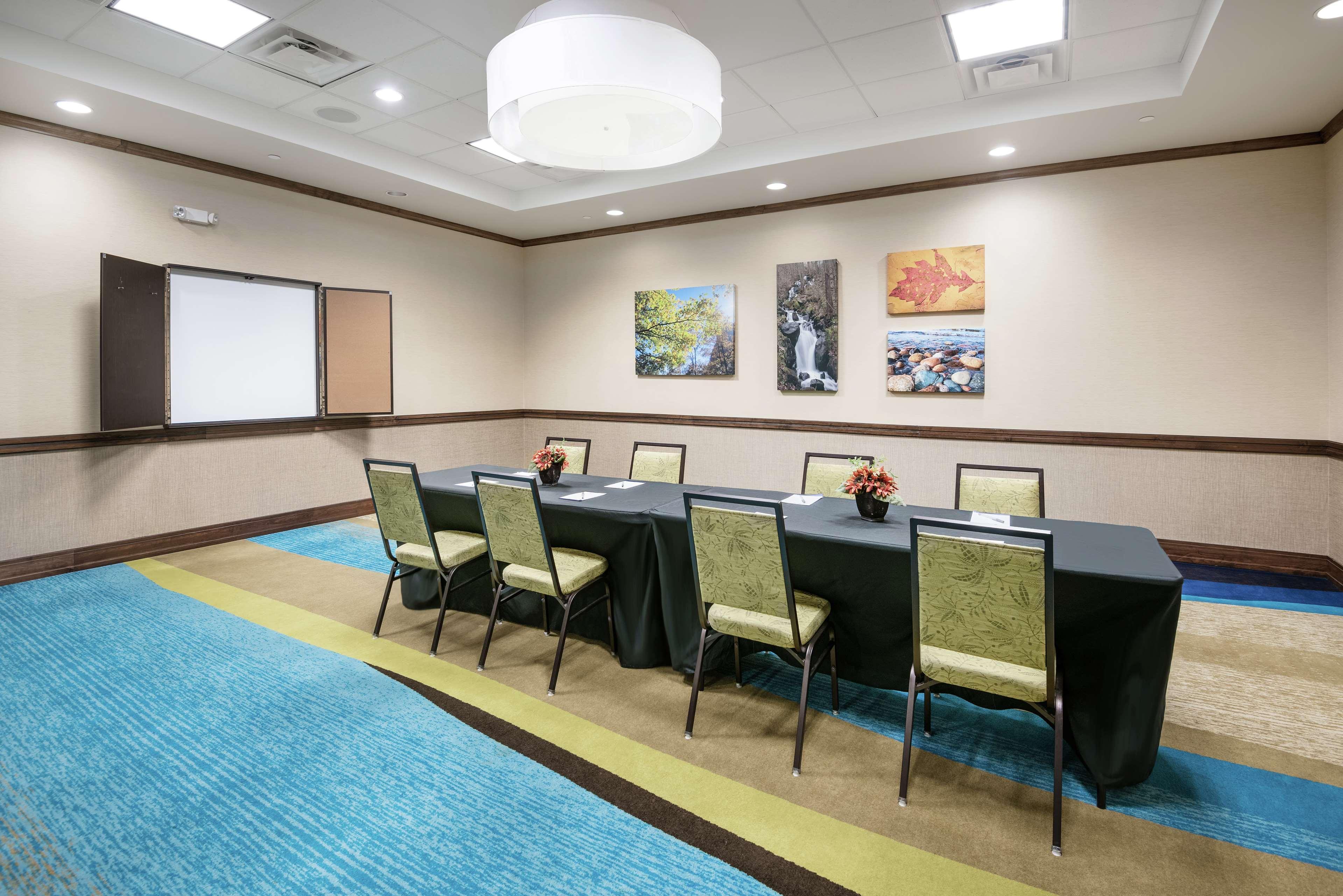 Hilton Garden Inn San Antonio/Rim Pass Drive Ngoại thất bức ảnh