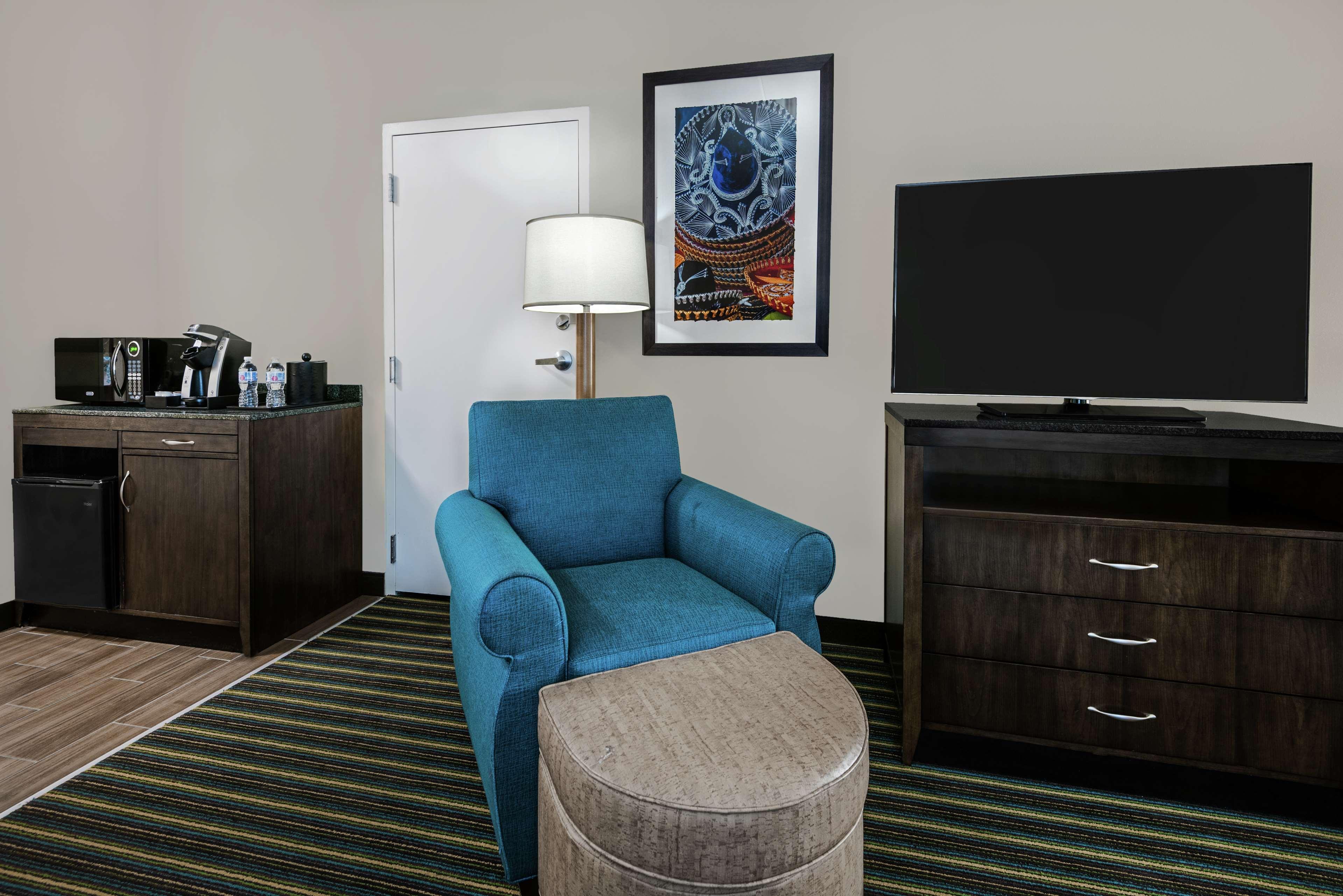 Hilton Garden Inn San Antonio/Rim Pass Drive Ngoại thất bức ảnh