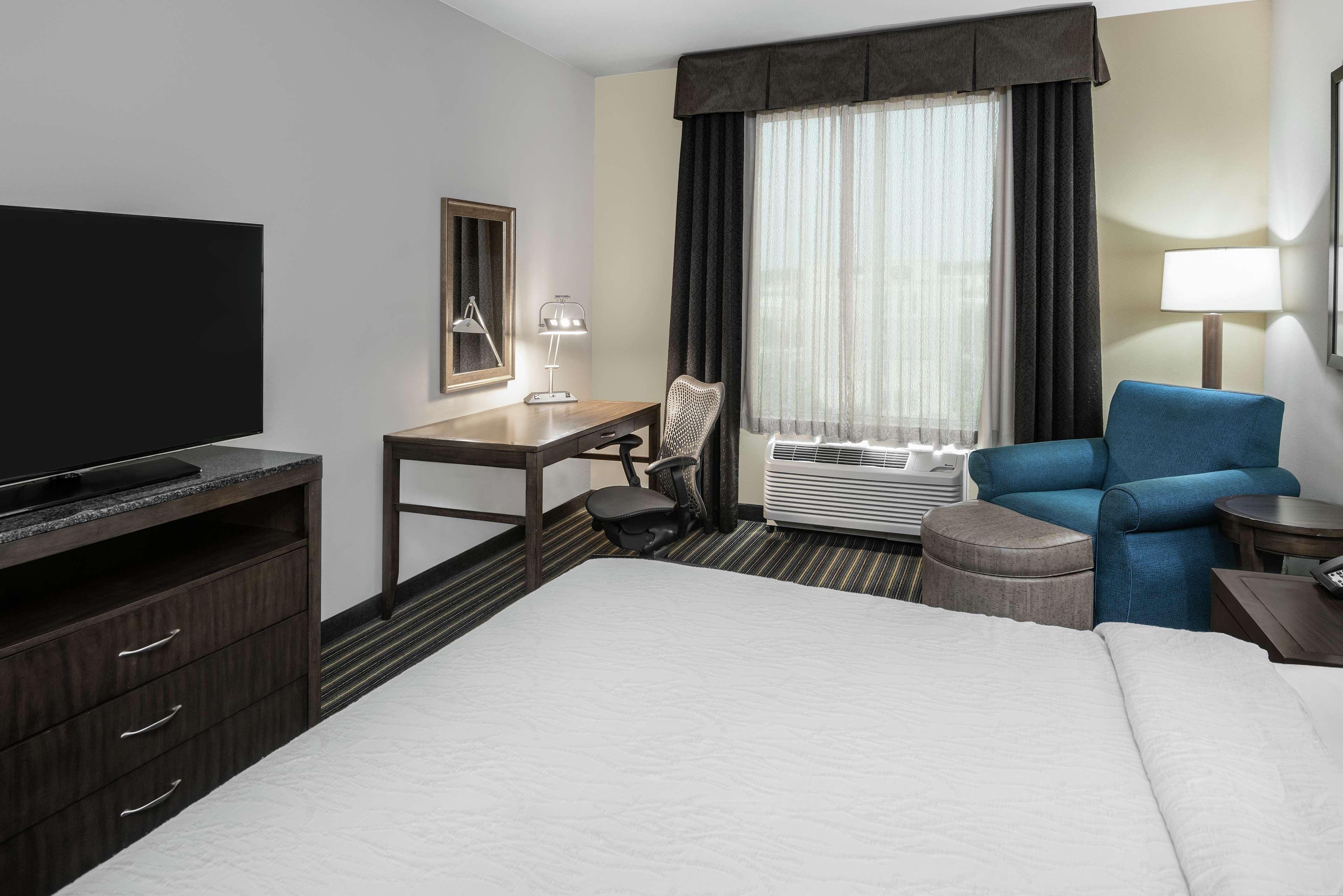Hilton Garden Inn San Antonio/Rim Pass Drive Ngoại thất bức ảnh
