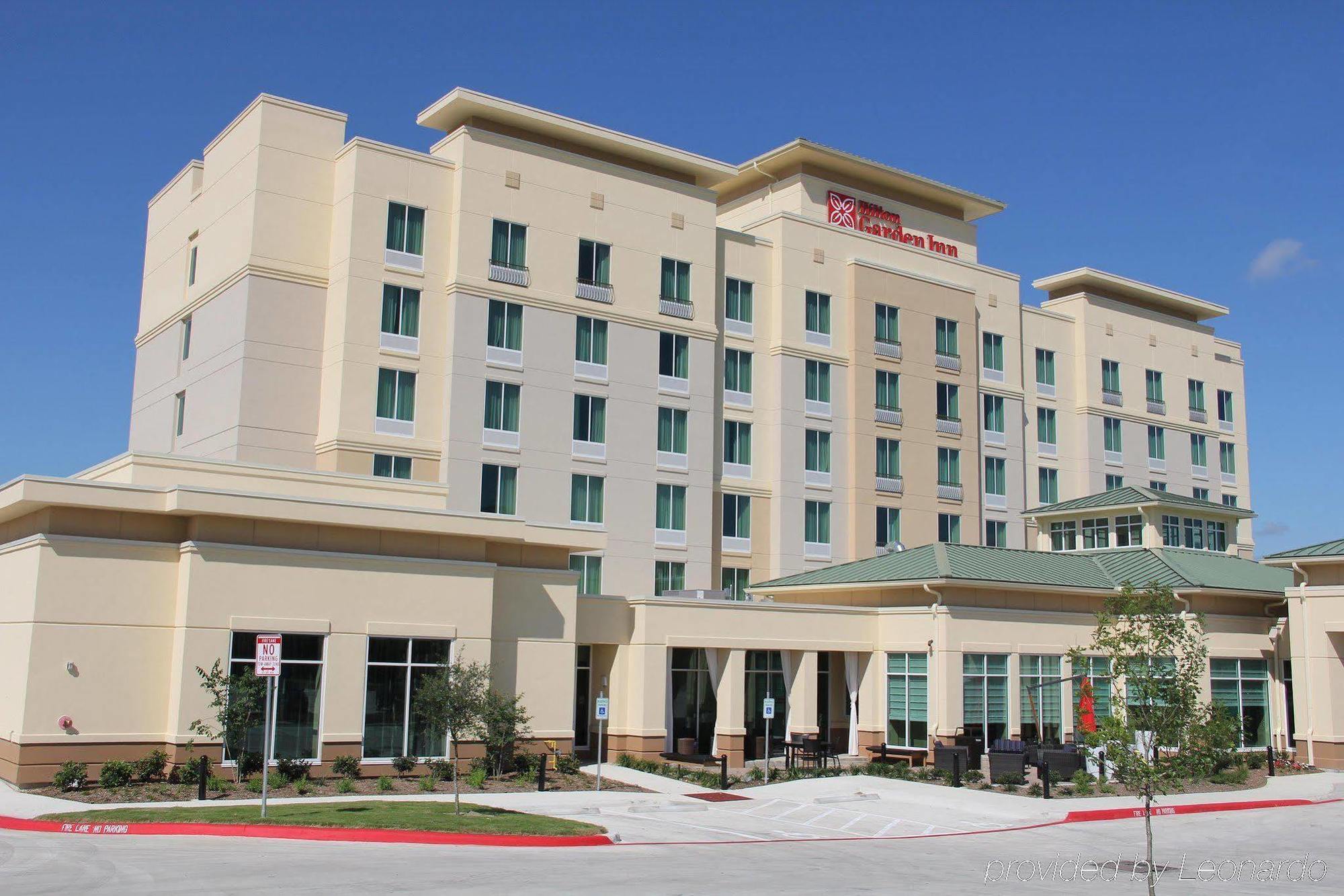 Hilton Garden Inn San Antonio/Rim Pass Drive Ngoại thất bức ảnh