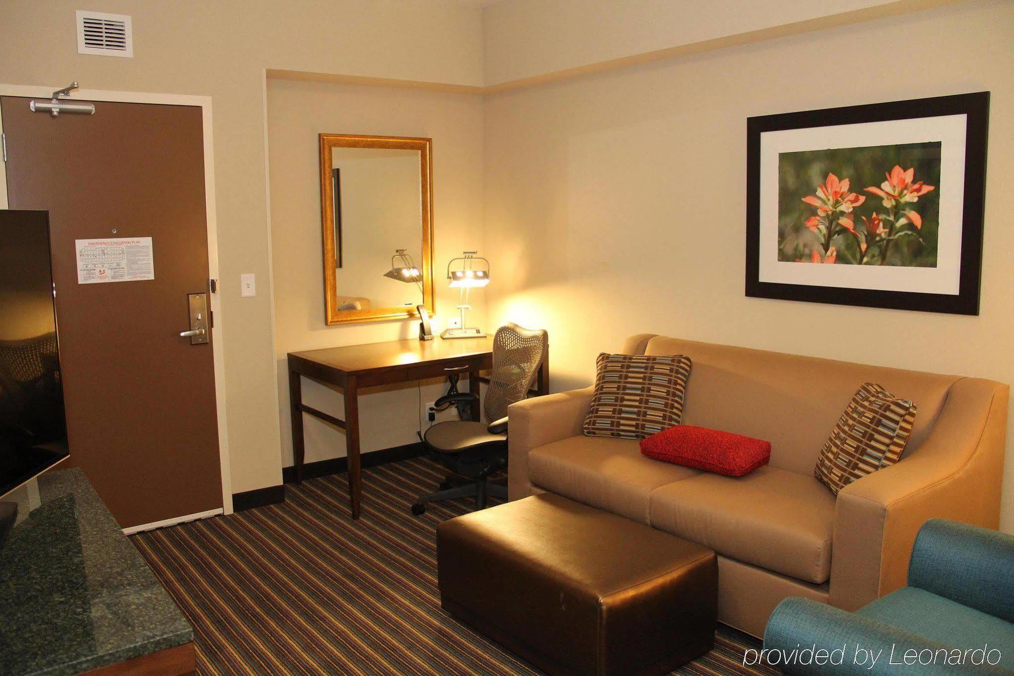 Hilton Garden Inn San Antonio/Rim Pass Drive Ngoại thất bức ảnh