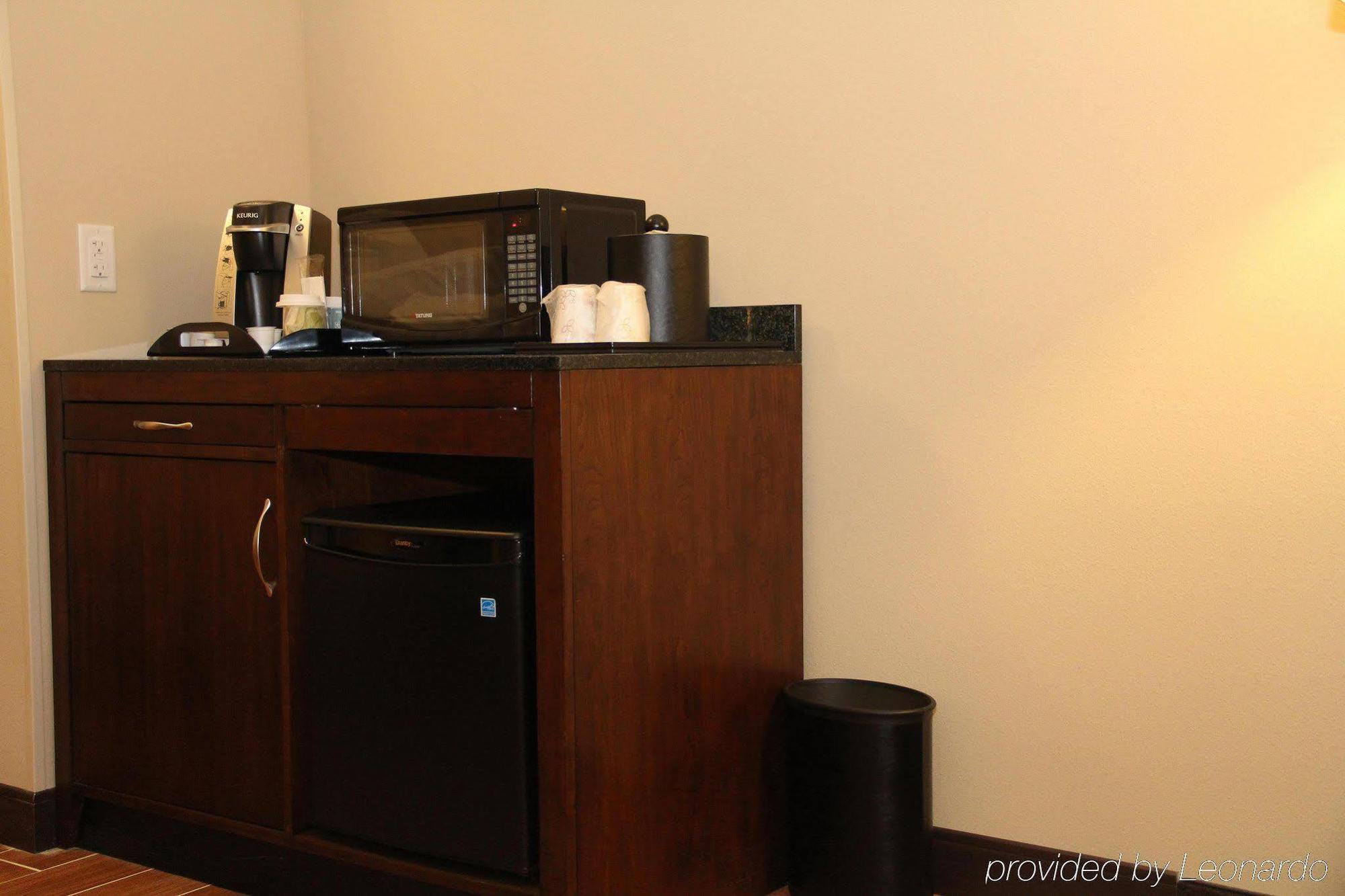 Hilton Garden Inn San Antonio/Rim Pass Drive Ngoại thất bức ảnh